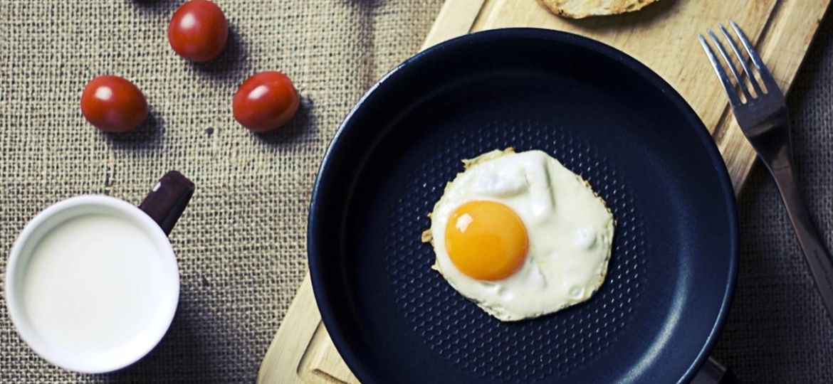 Uovo al tegamino, latte e pomodori, test intolleranze alimentari — BioLab